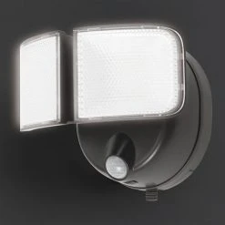 New 🎉 Patriot Lighting® Bronze LED Dual Head Motion Sensor Outdoor Security Flood Light 🎉 -Patriot Light Store 3569421light