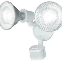 Brand new ⭐ Patriot Lighting® White Dual Head Motion Sensor Outdoor Security Flood Light 🔔